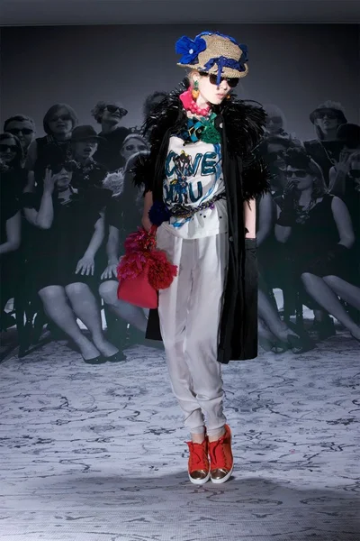 Look 1